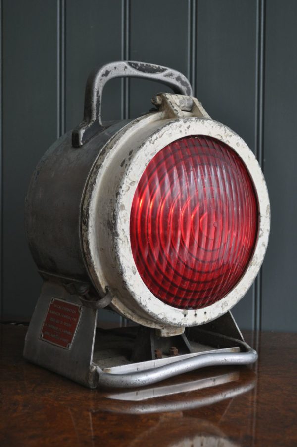French Red lamp