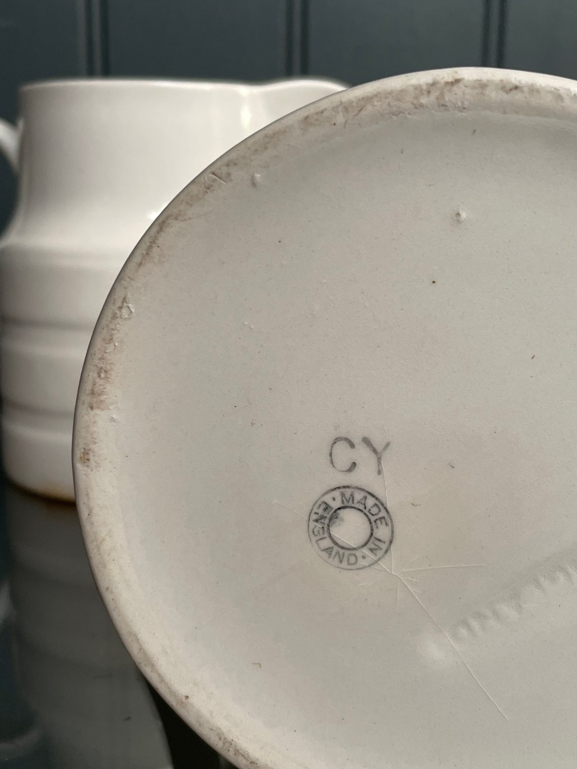 English milk jugs English milk jugs