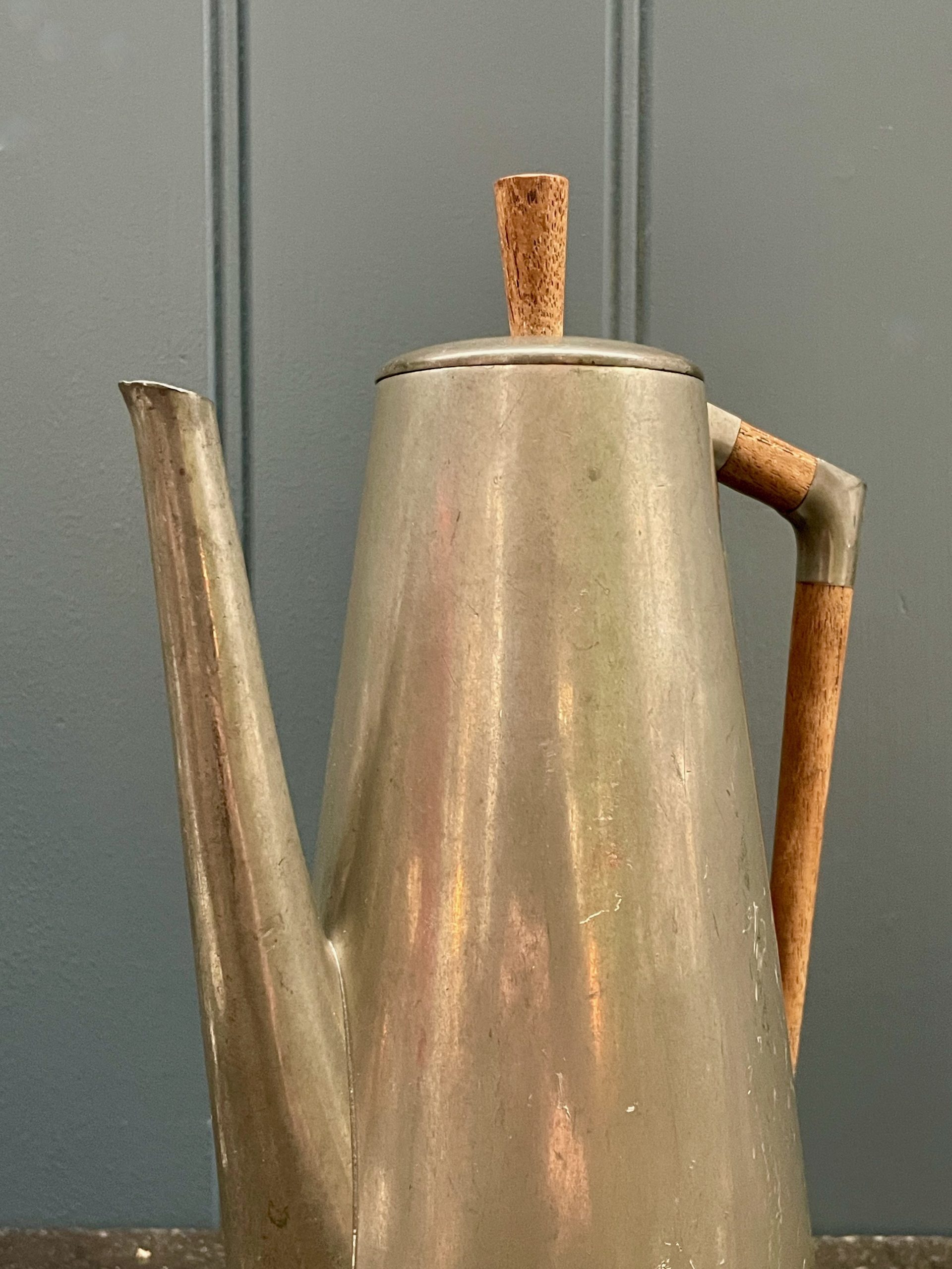 Pewter coffee pot Pewter coffee pot