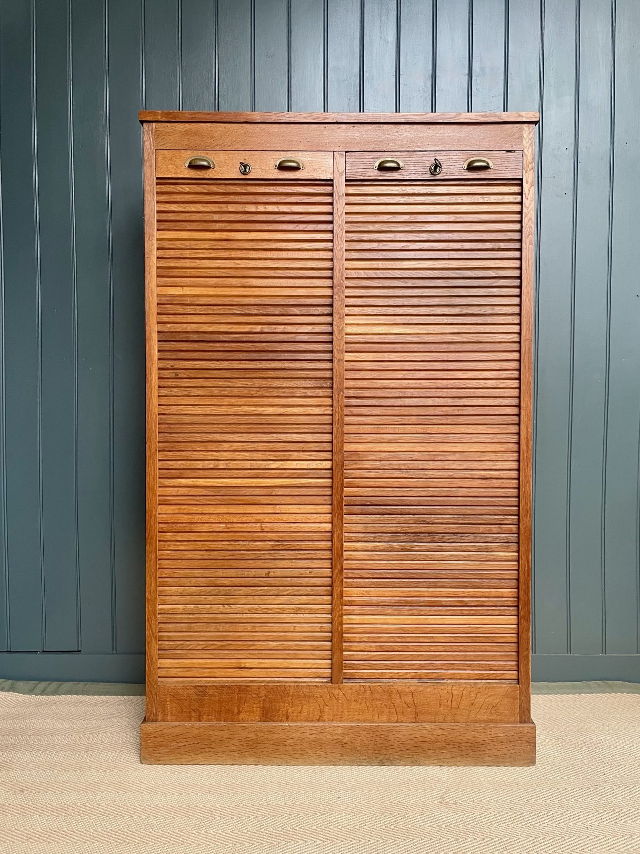 tambour cabinet