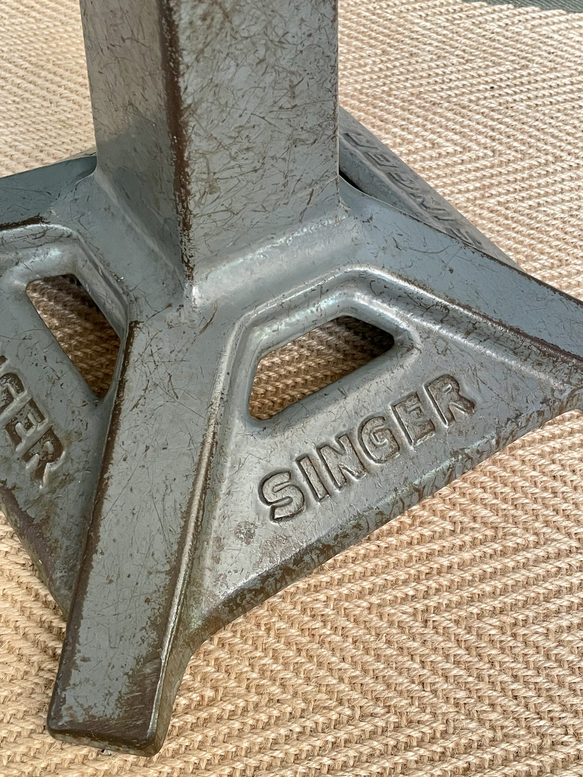 Singer chair Singer chair