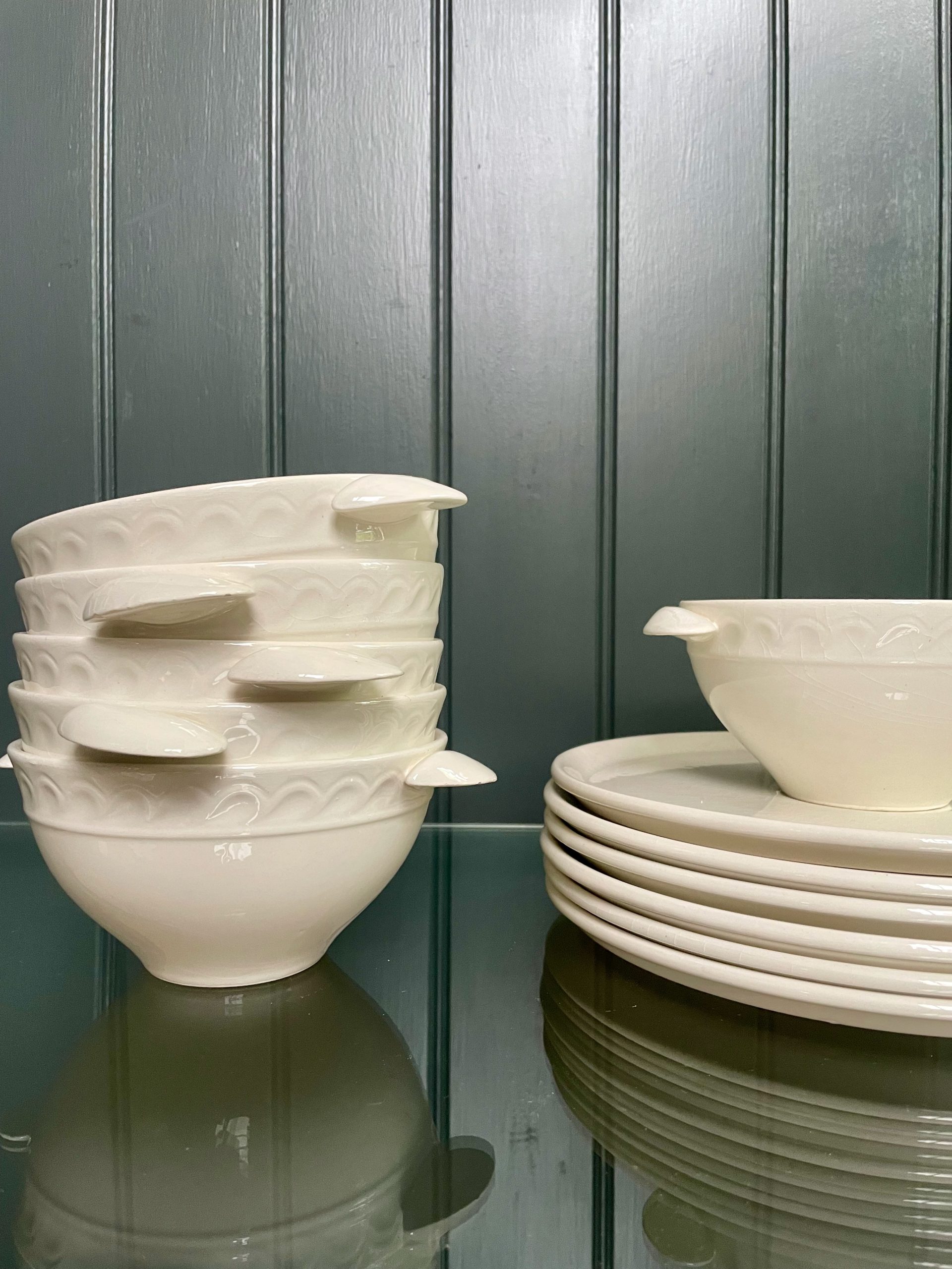 Mussel bowls