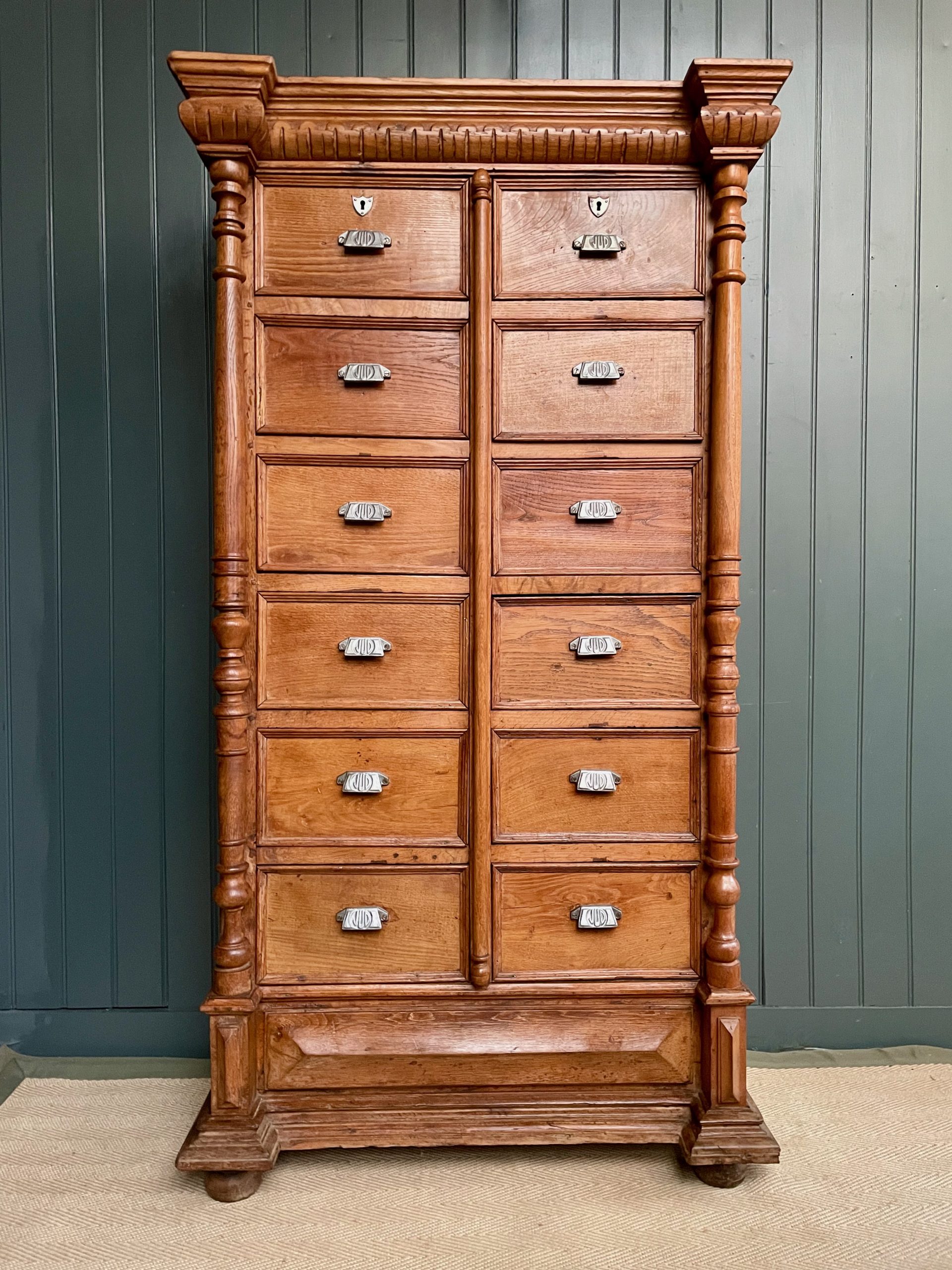 oak shop drawers oak shop drawers