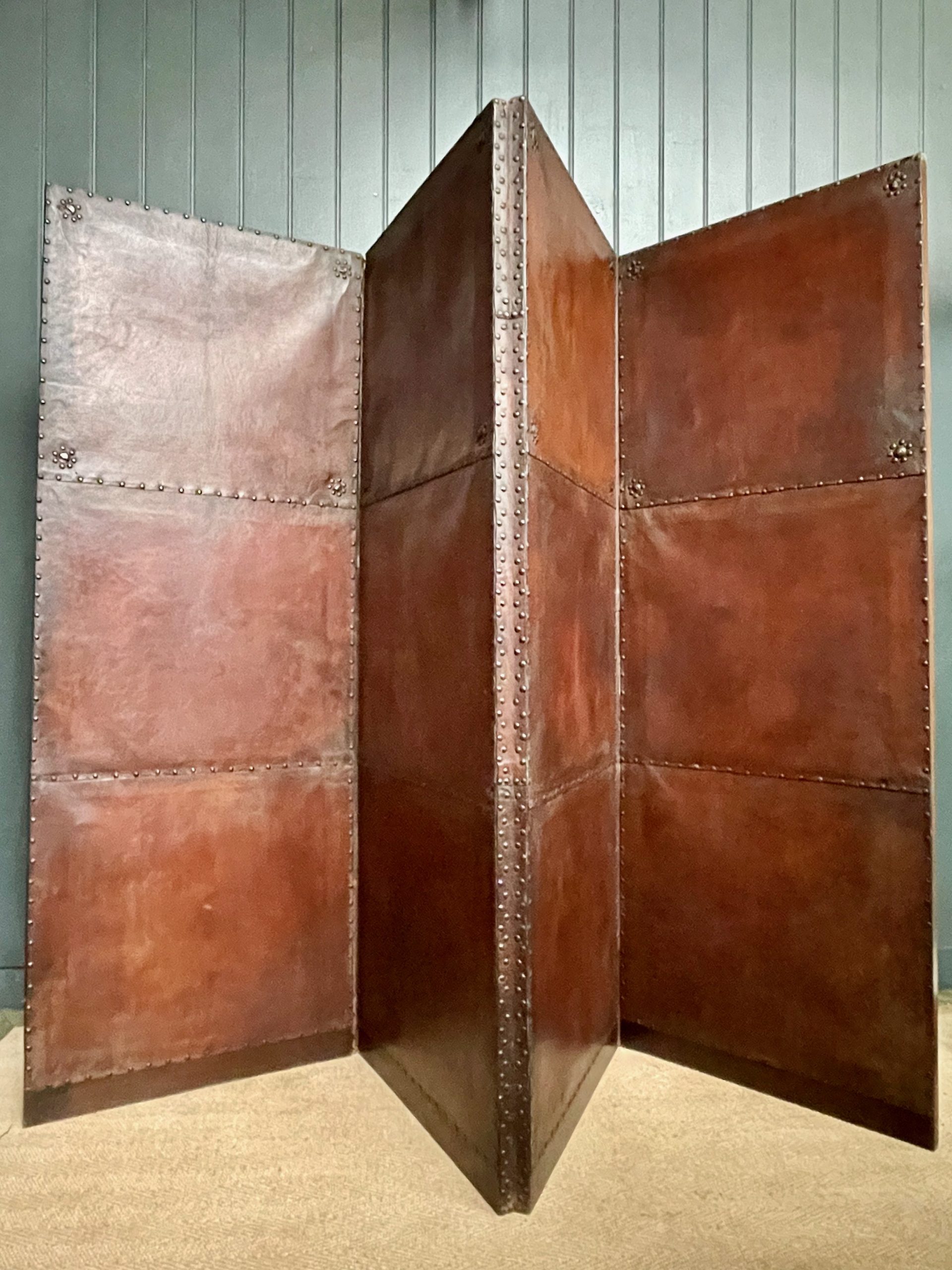 Antique leather screen