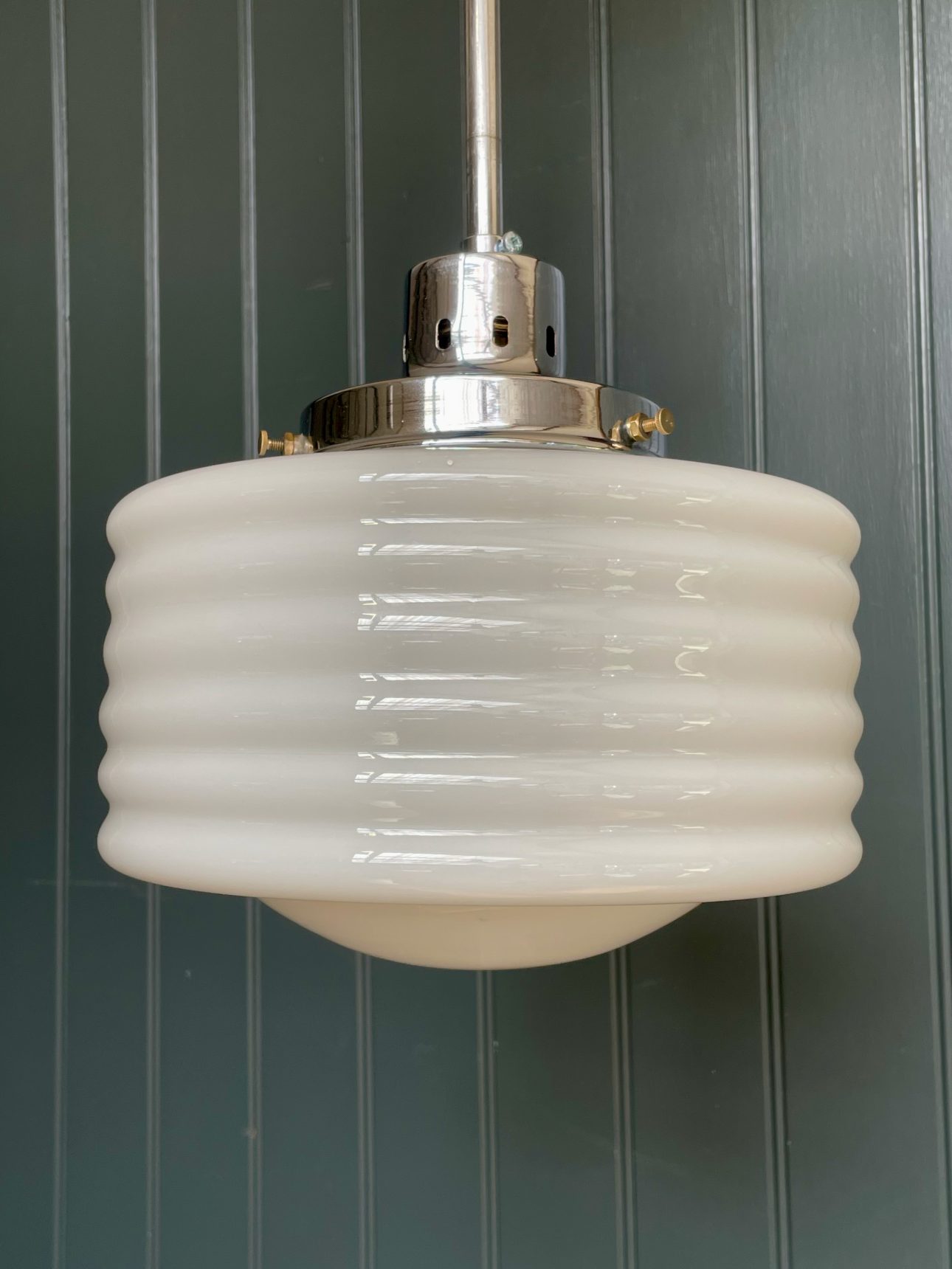 deco opaline lamp