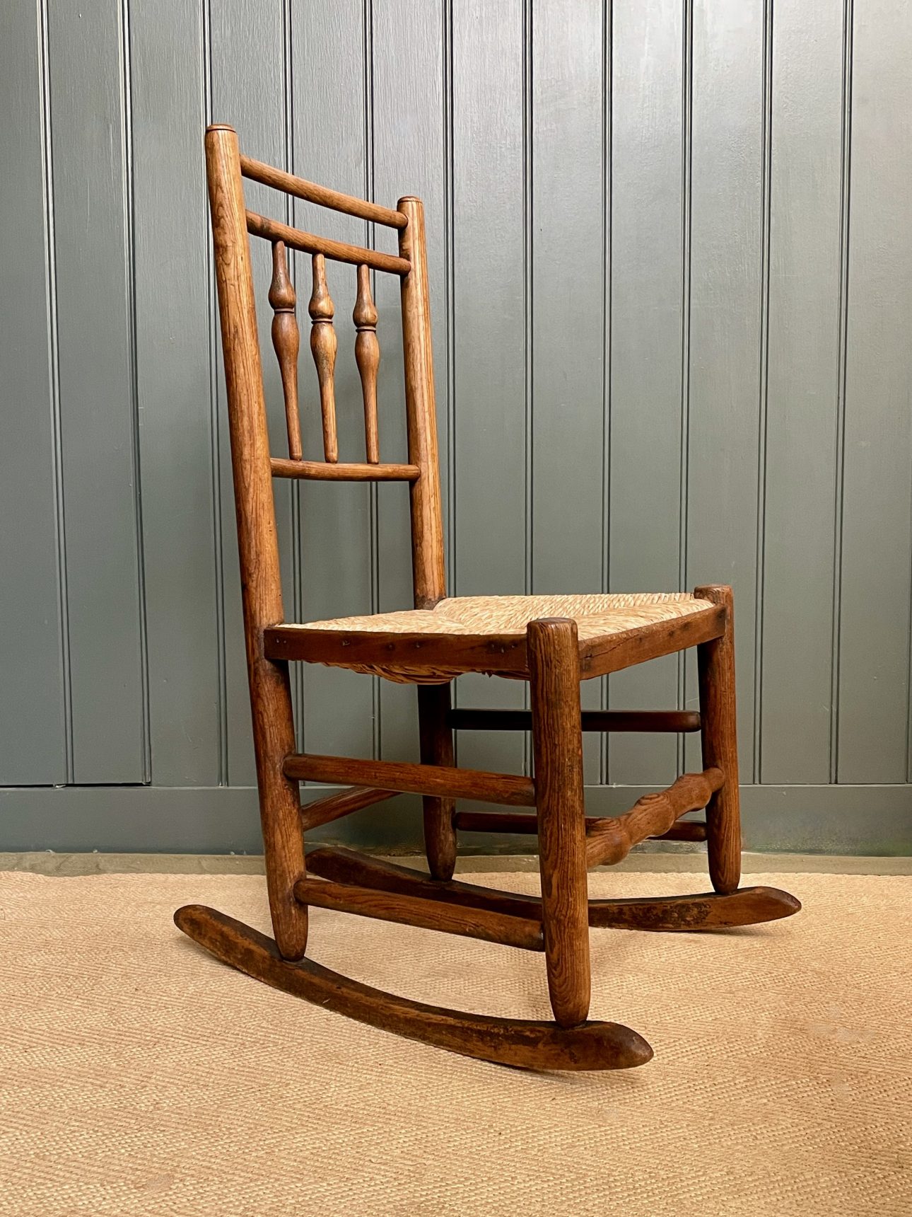 Rocking chair
