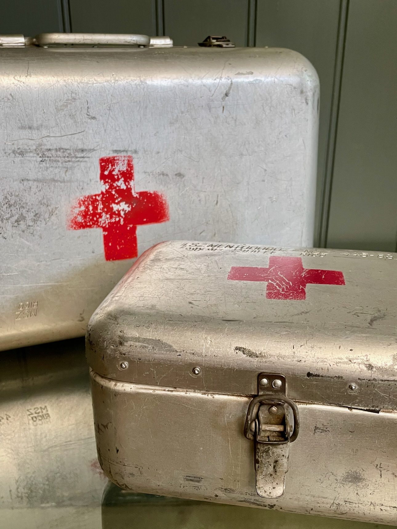 Hungarian First aid cases
